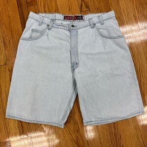 Vintage 90’s Levi’s Loose Fit Light Wash Denim Shorts Men’s Baggy Size 40